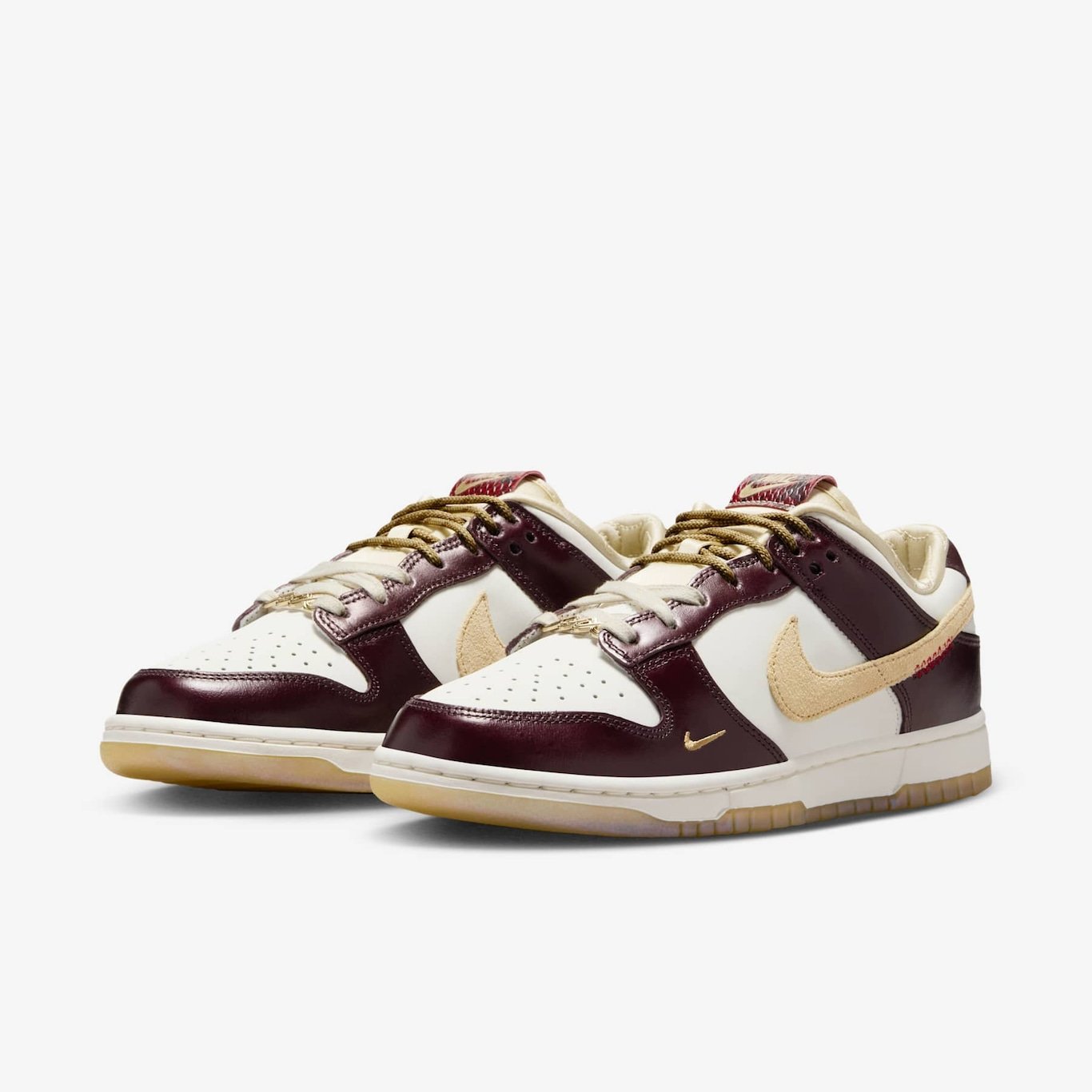 Women’s Dunk Low LX